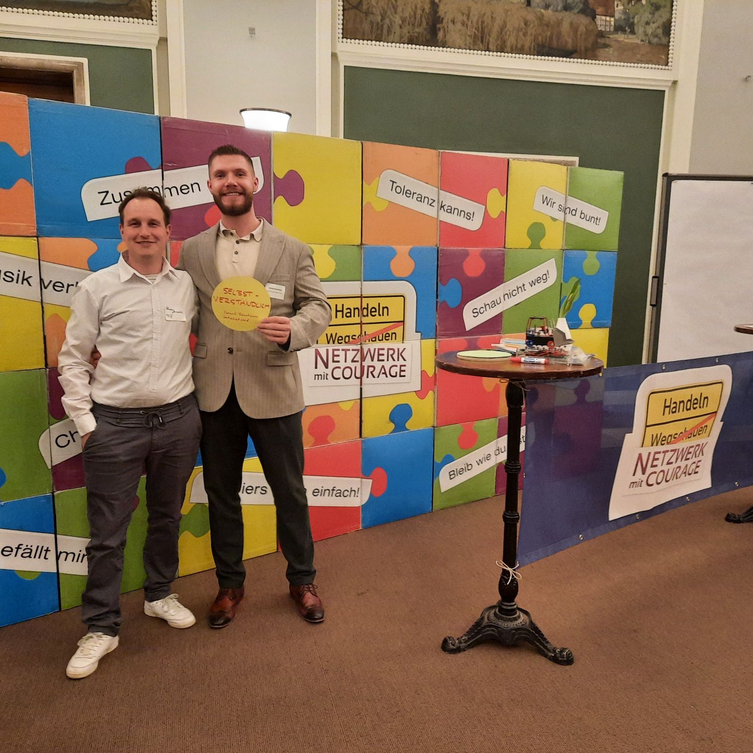 Democracy Nuggets-Initiative vorgestellt